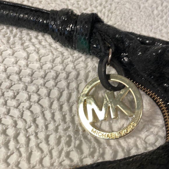 Michael Kors black leather purse - Picture 2 of 6